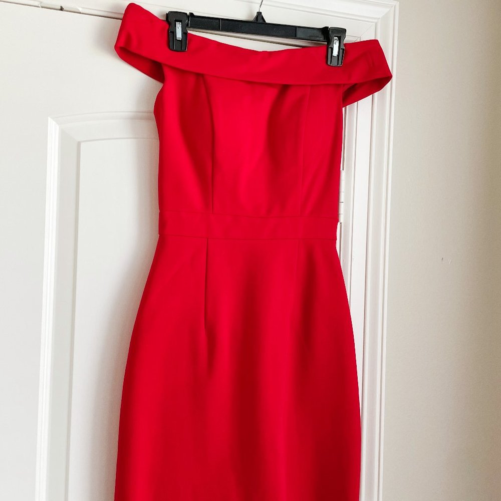 Red Sherri Hill off the shoulder cocktail dress